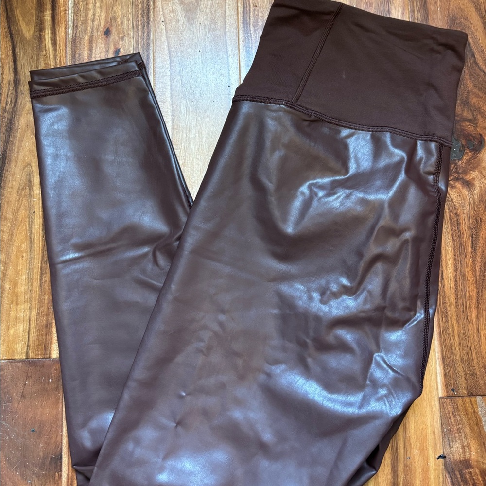 GAP Maternity Chocolate Leggings - Faux Leather - Size Medium - New without tags